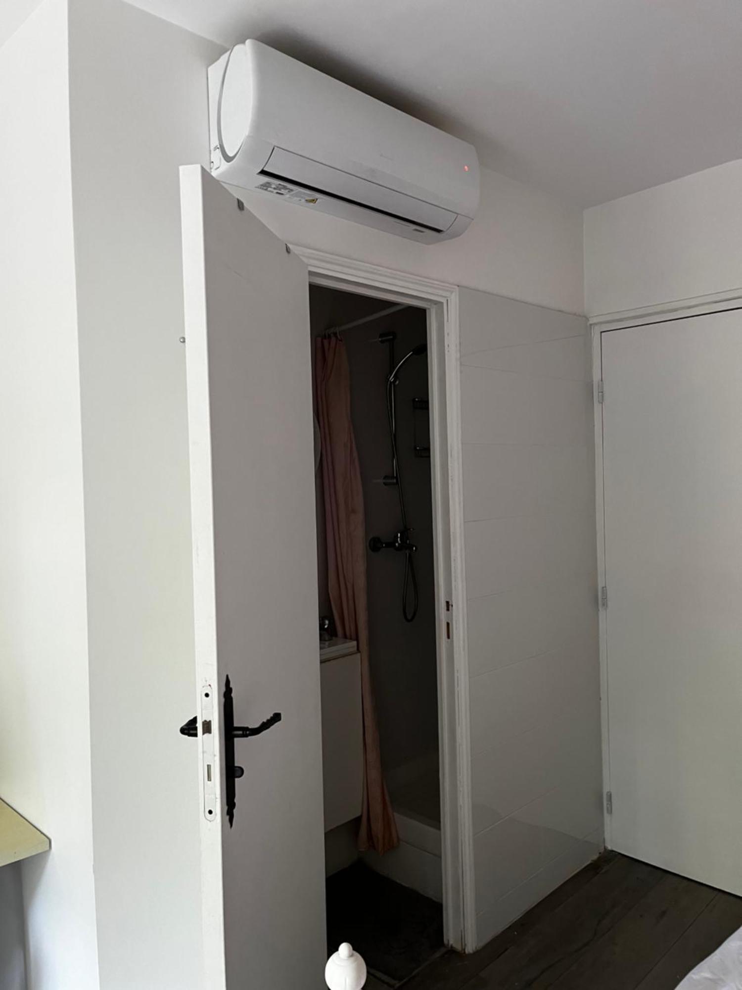 Chez Mia Hostel Parijs